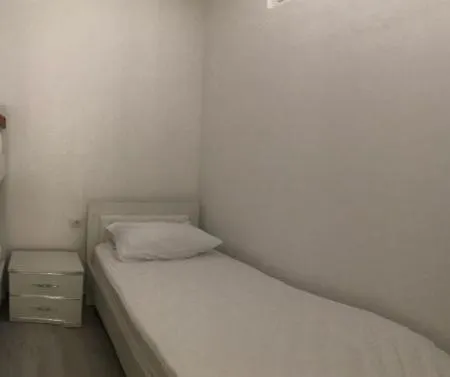 Shengjin Apartments