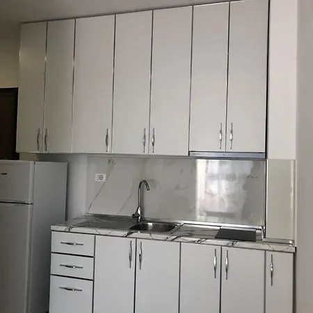 Shengjin Apartments Hotel
